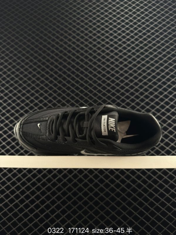 XZ825 Nike Initiator - Image 2
