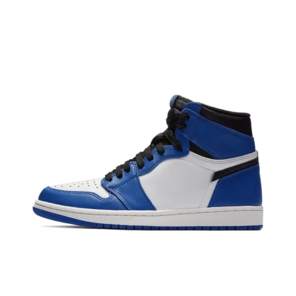 a 1 With shoe box - Image 3