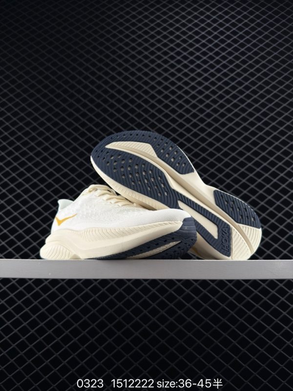 XZ815 HOKA M MACH 6 - Image 2