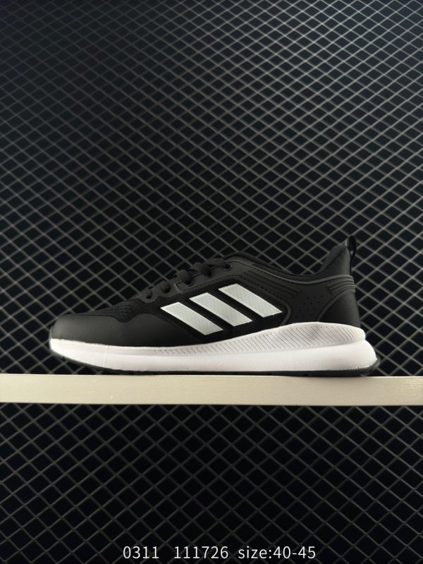 XZ665 Adidas DURAMOSL - Image 5