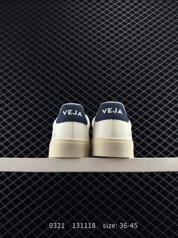 XZ831 Veja Campo Chrome Free Low Sneakers - Image 5