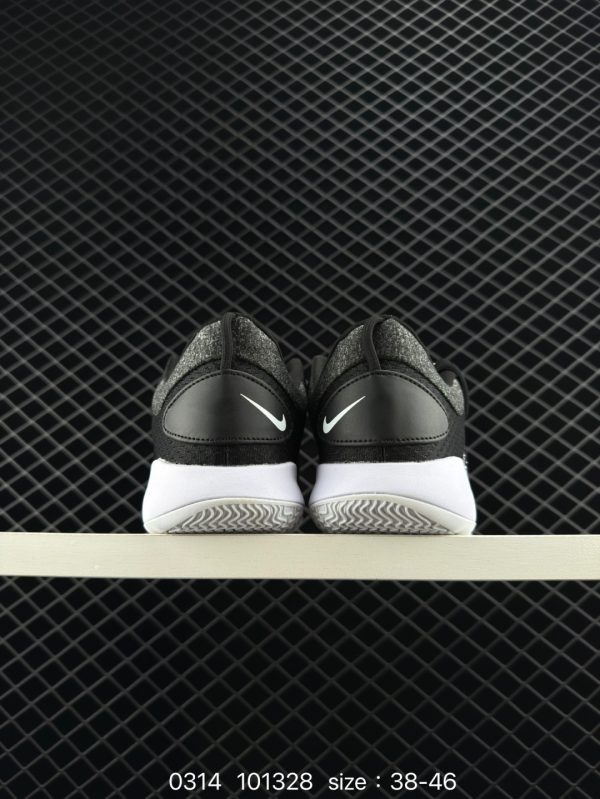 XZ717 IKE Hyperdunk X low EP - Image 4