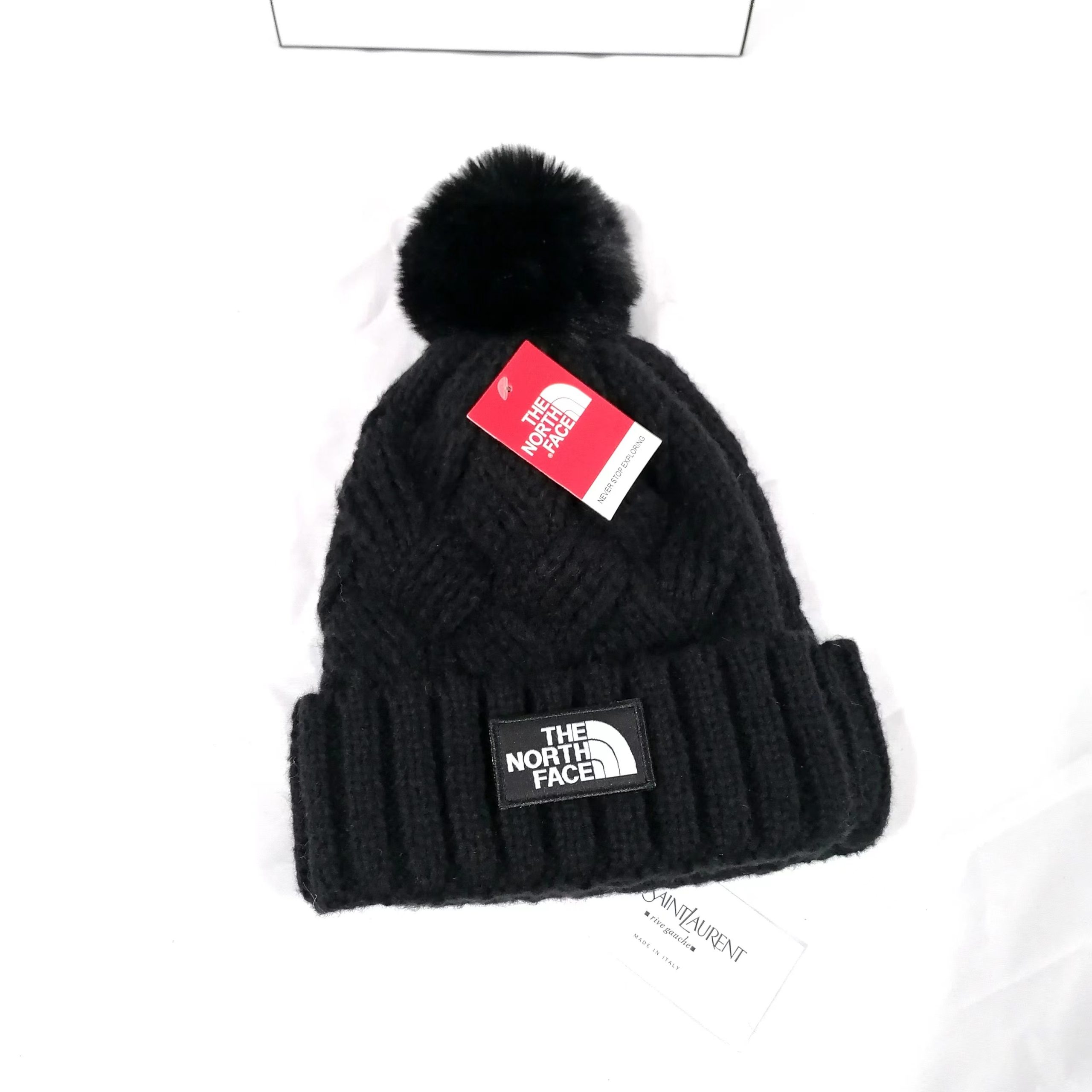 The North Face chunky knit hat - Image 8