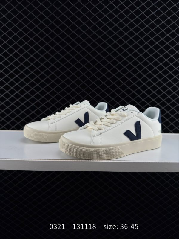 XZ831 Veja Campo Chrome Free Low Sneakers - Image 4