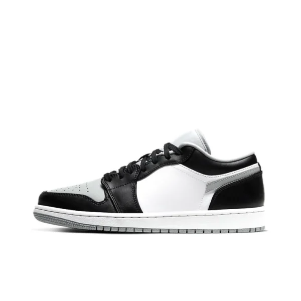 a 1 With shoe box2 - Image 2