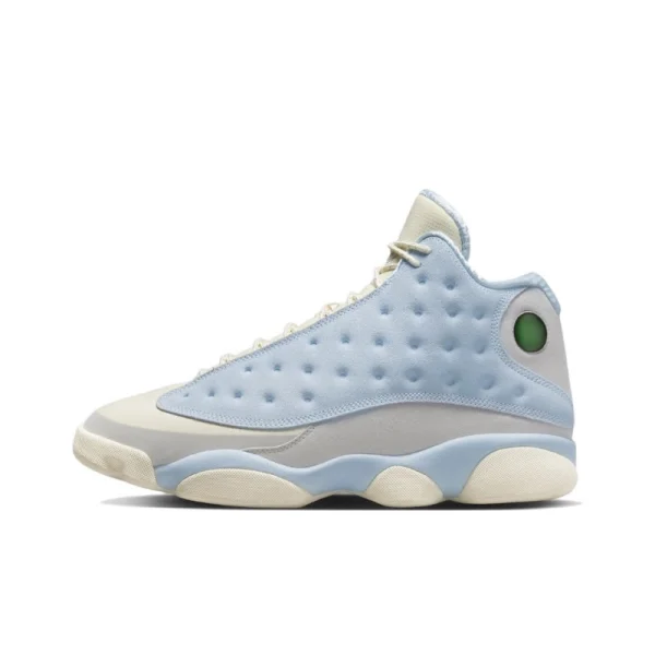 2aj 13 With shoe box - Image 4