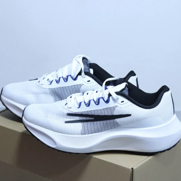 FL5 With shoe box - Image 5