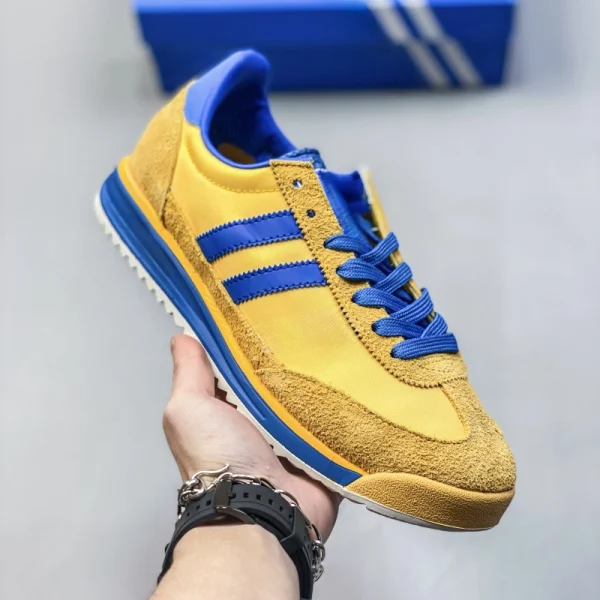 sl72 With shoe box - Image 4