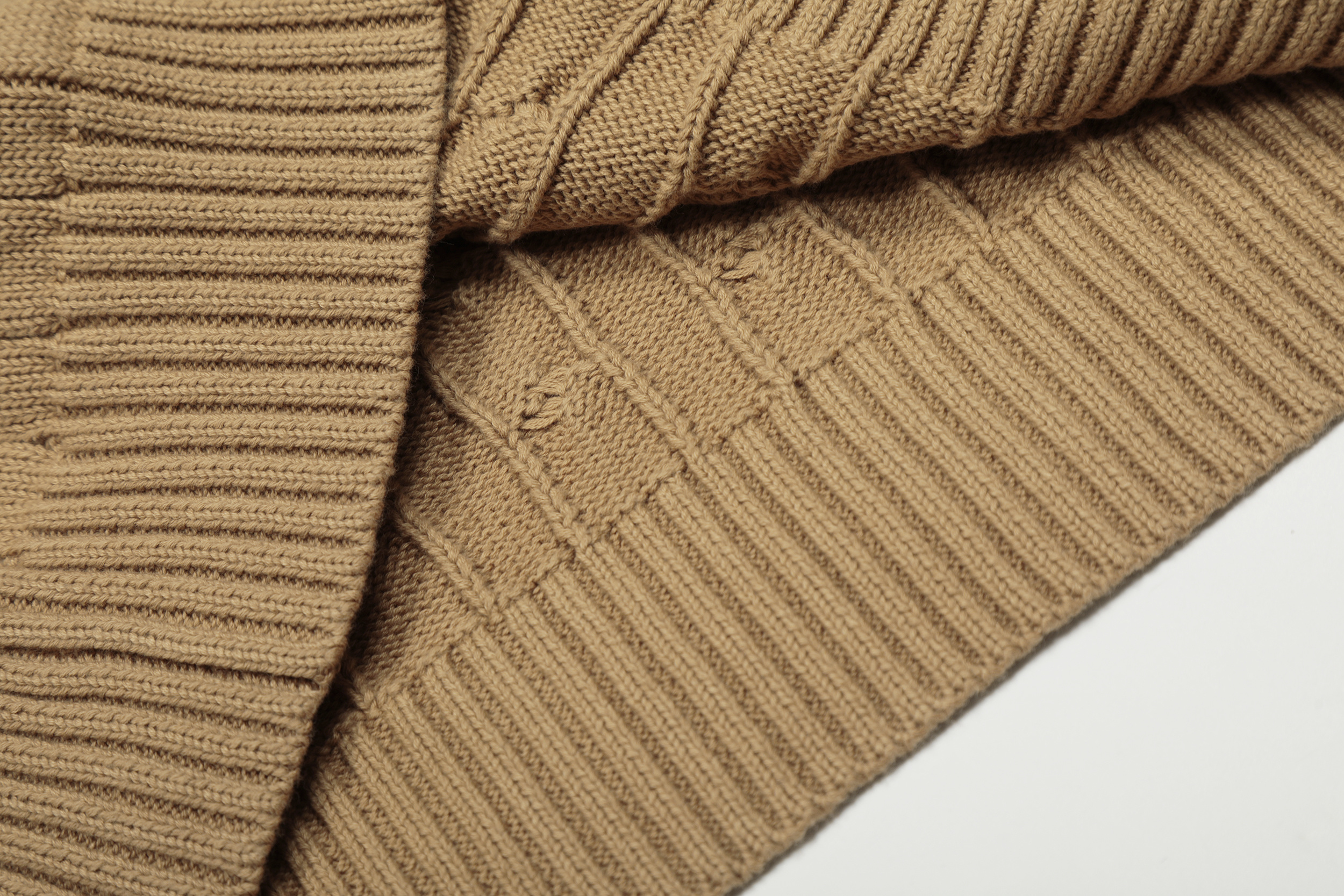 Ralph Lauren Embroidered Half Zipper Knitted Sweater - Image 3