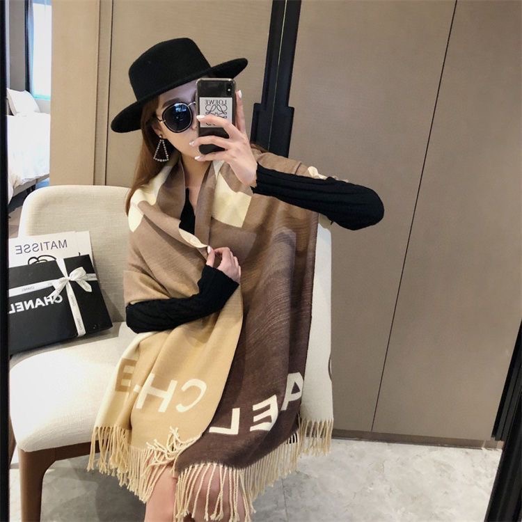 CHANEL 6-color fashionable cashmere scarf - Image 7