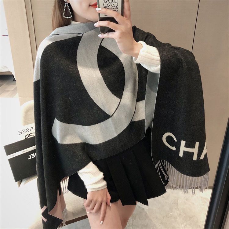 CHANEL 6-color fashionable cashmere scarf - Image 4
