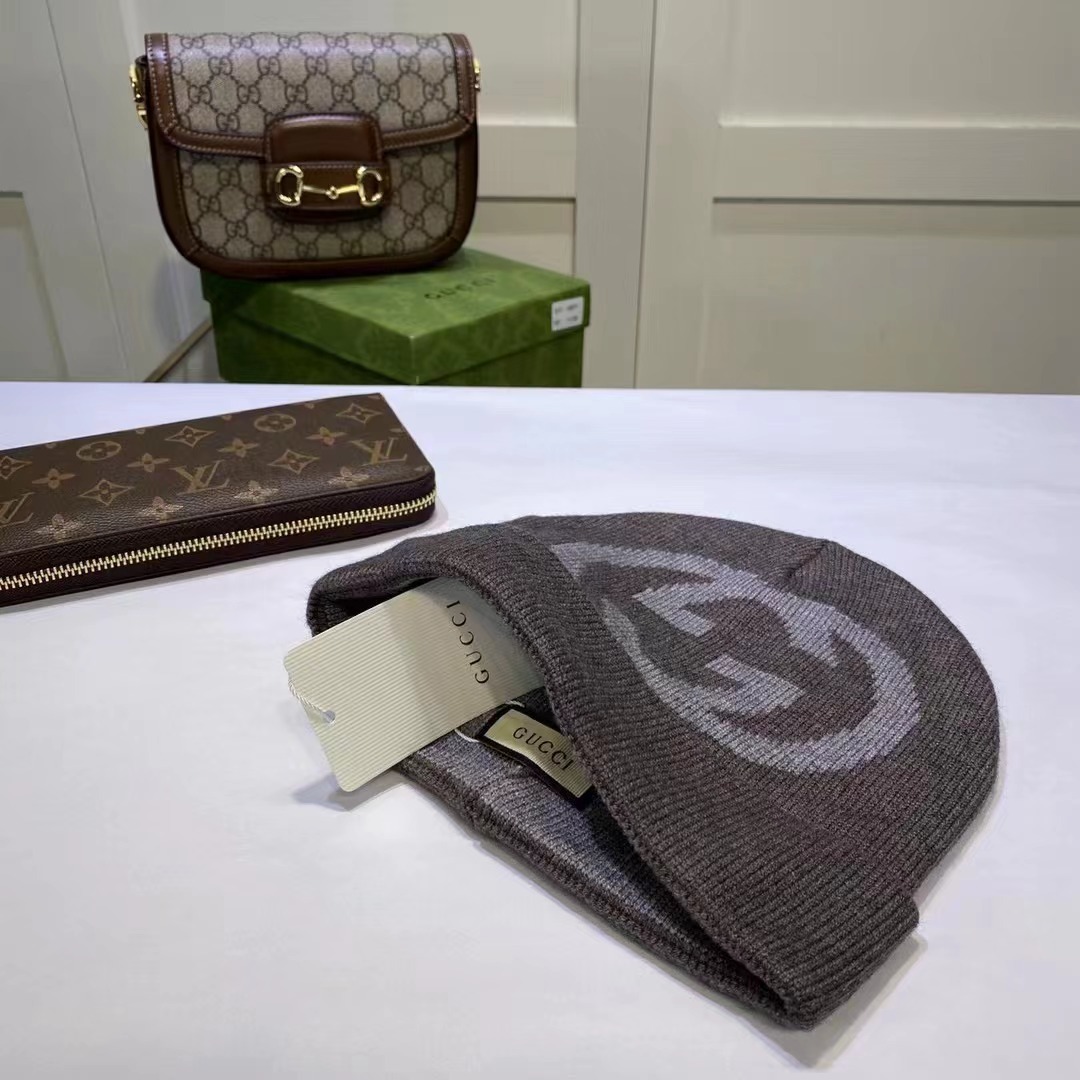 GUCCI Knitted Hat - Image 2