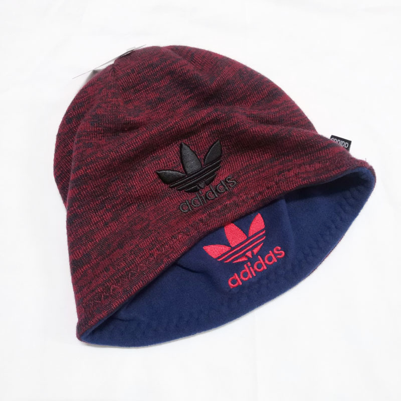 Adidas reversible knitted hat for both men and women - Image 4