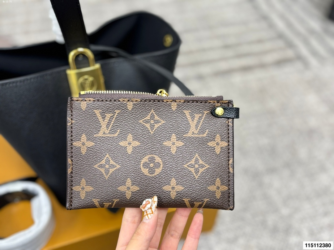 LV 2 colors, portable bucket bag, lock bag material: top layer leather - Image 4