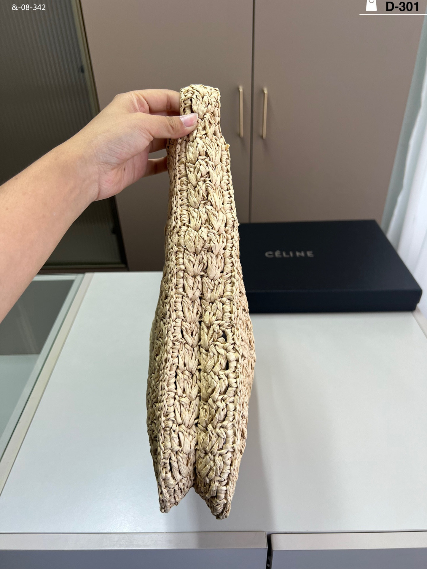 Celine, 2 colors, high-quality woven tote bag made of Lafite grass - Image 8