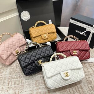 CHANEL caviar single shoulder crossbody handle chain bag, hand-held square fat bag