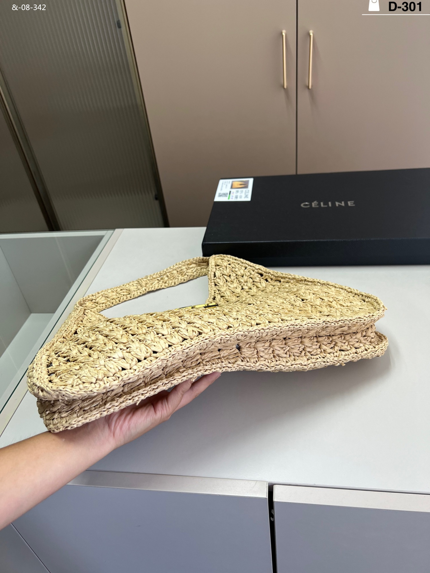 Celine, 2 colors, high-quality woven tote bag made of Lafite grass - Image 7