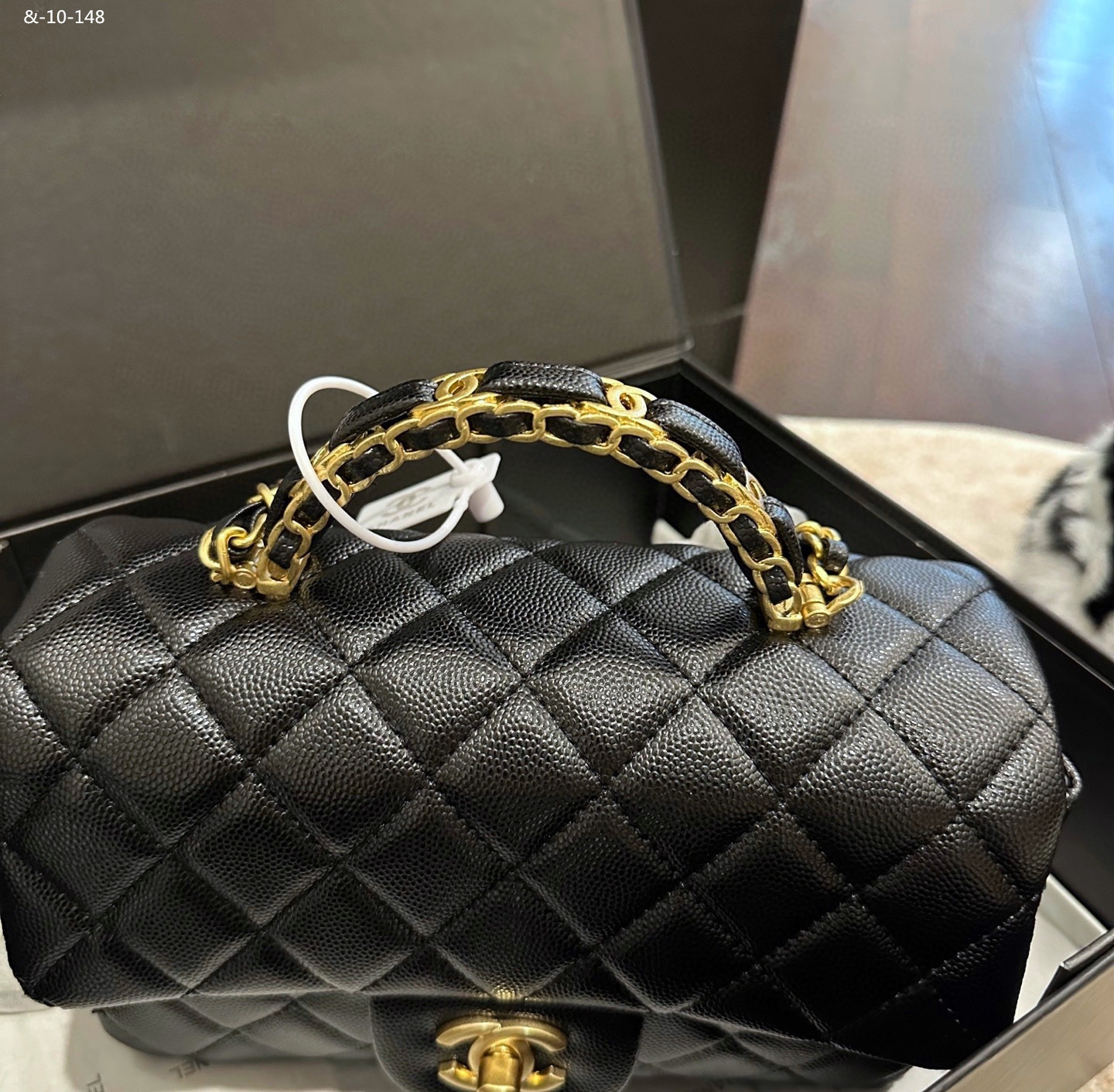 CHANEL caviar single shoulder crossbody handle chain bag, hand-held square fat bag - Image 6