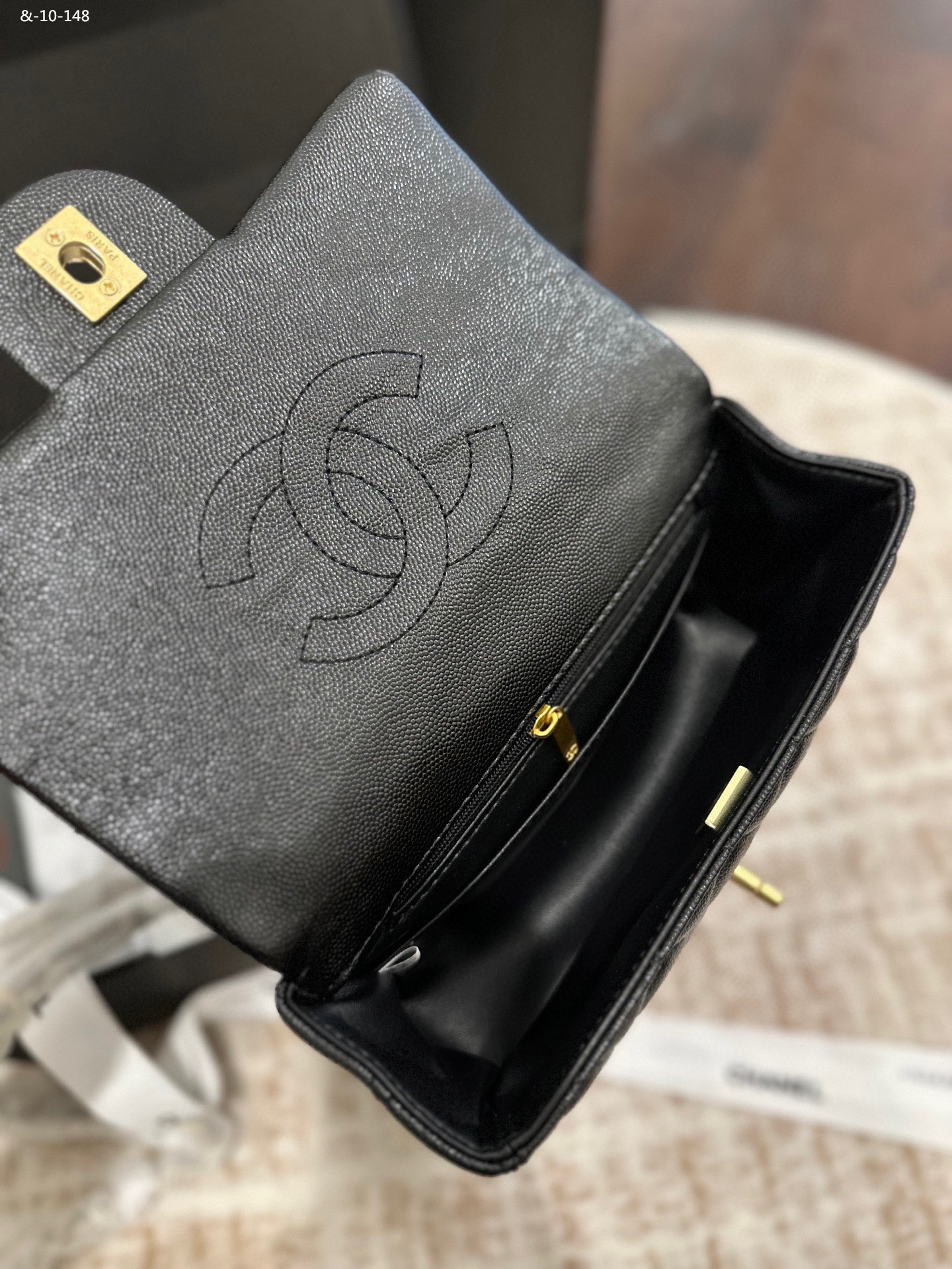 CHANEL caviar single shoulder crossbody handle chain bag, hand-held square fat bag - Image 4