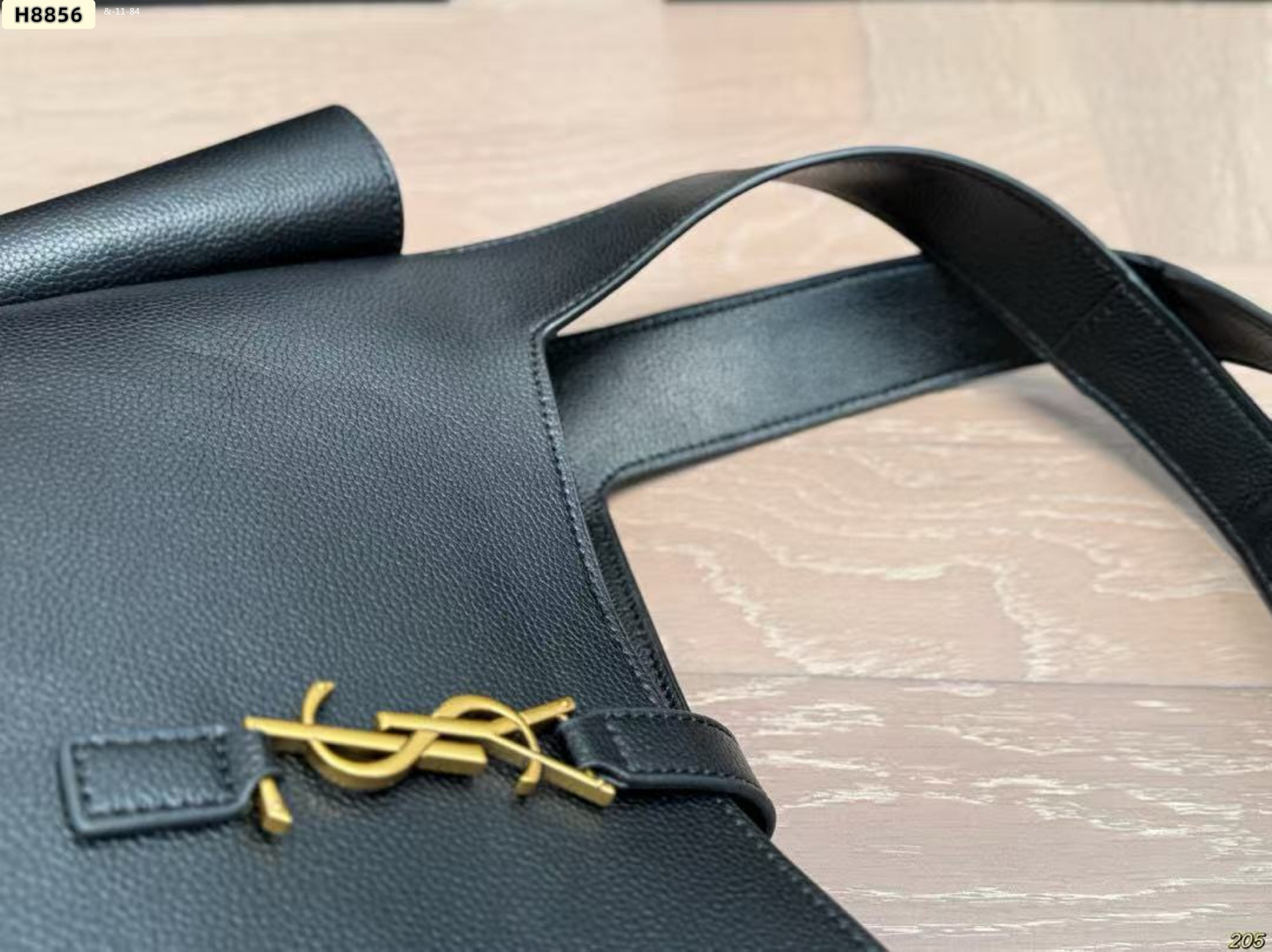 YSL 4-color, one shoulder armpit tote bag, material: suede+leather - Image 4